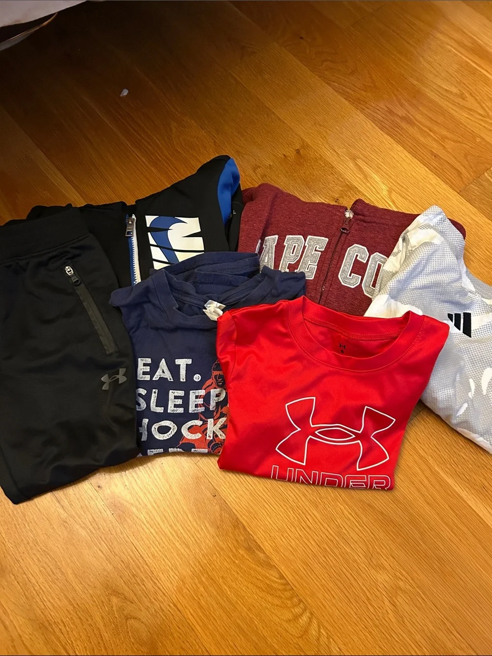 Boys size 5/6 lot of clothea